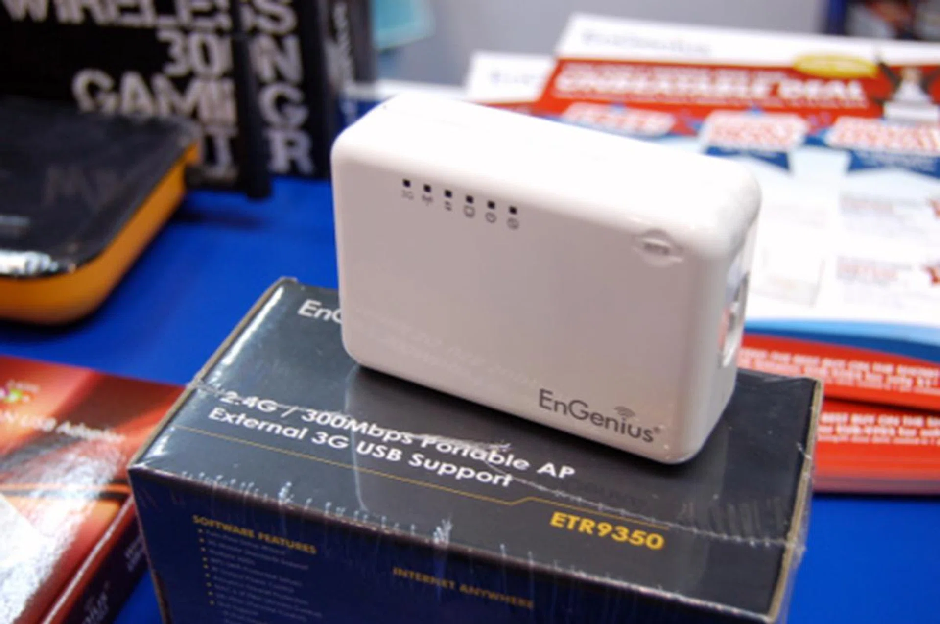 Wireless-N portable hotspot for you, sir? With an embedded power adapter ETR9350 comes at $55. Plug in your USB dongle and it serves up high-speed broadband in the vicinity.