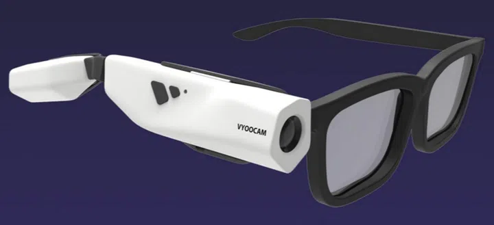 The Vyoocam is a clip-on, hands-free, live-streaming point-of-view camera that's ideal for Internet video makers who needs their both hands for other chores.