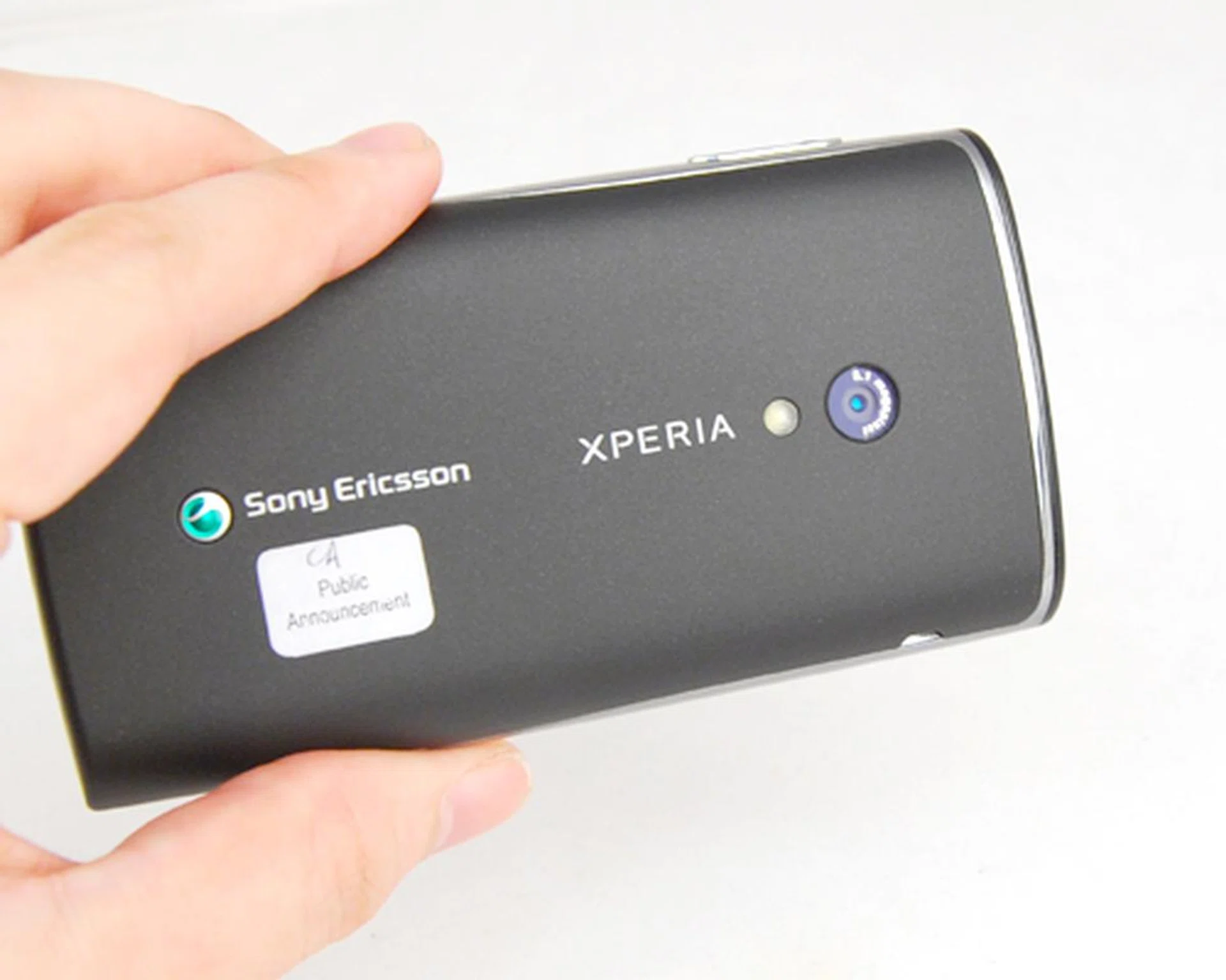 The usual fingerprint problem is prominent on the front face of the X10. Thank goodness that the back of the device isn't made to be glossy, and is easy to grip.