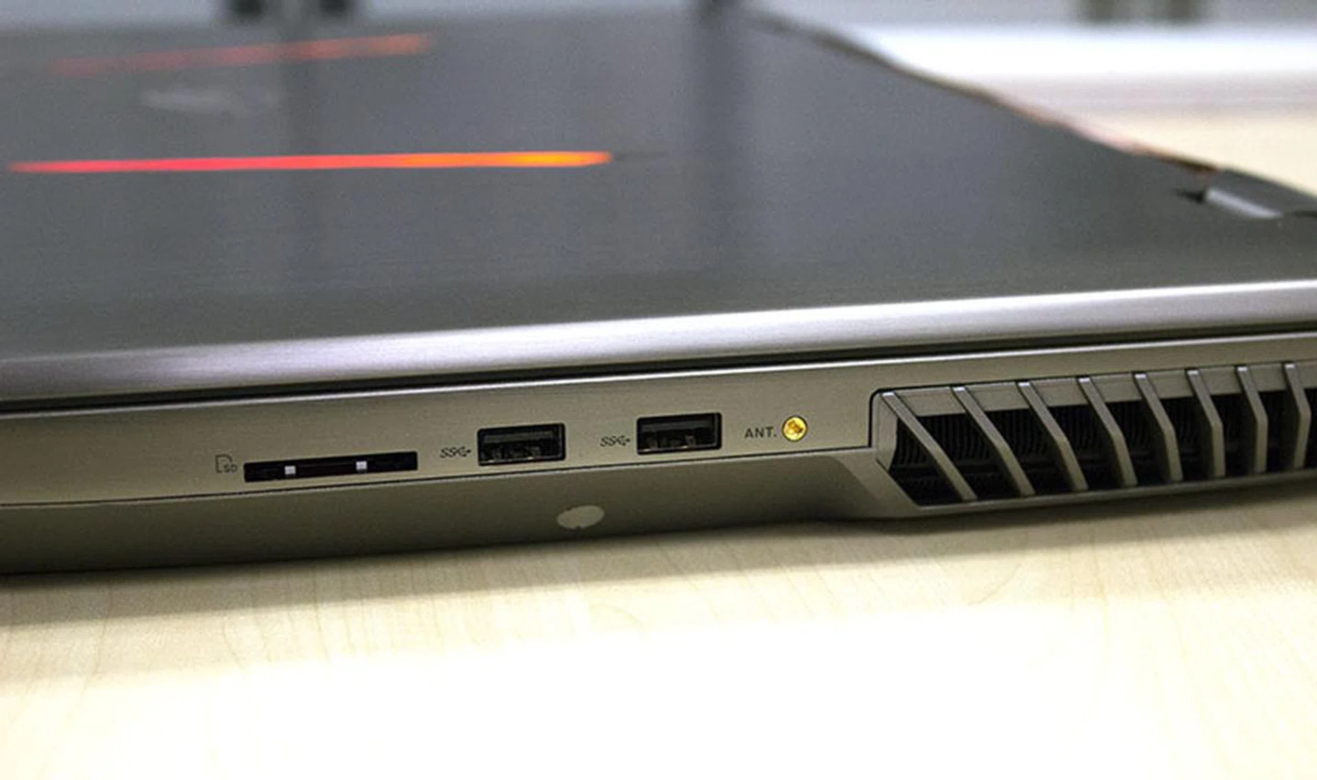 Are you fussy about Wi-Fi? You can even connect an external Wi-Fi amplifier to boost your Wi-Fi signal.
