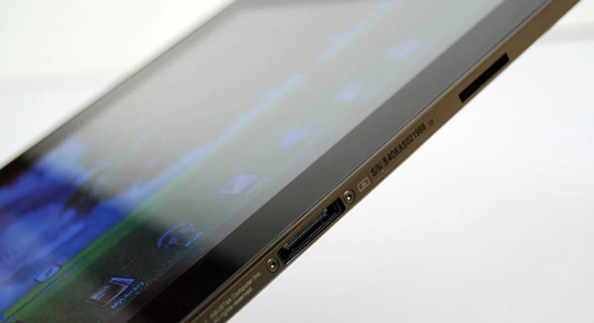 The ASUS Eee Pad Transformer breaks from the norm with its proprietary connector as most devices these days come with microUSB ports.