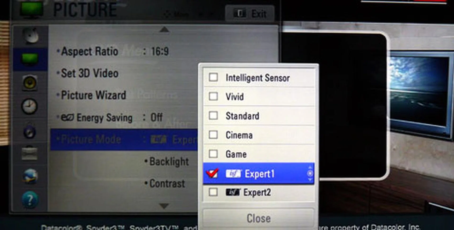 The LW6500 packs seven picture presets. Enthusiasts will relish the ISF-endorsed Expert functions which provides access to the TV's advanced Color Management System. Novices, on the other hand, can make use of LG's Picture Wizard to calibrate the set.