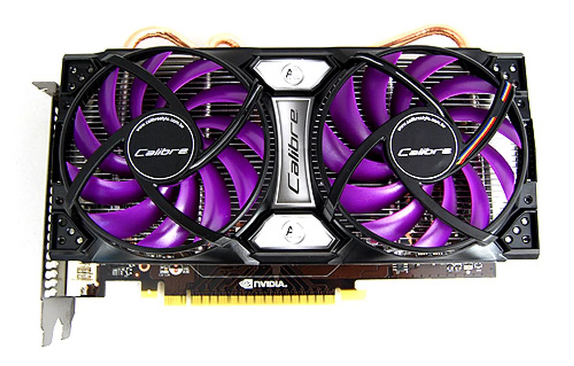 The Sparkle Calibre X450G is outfitted with a massive dual-fan Accelero Twin Turbo Pro cooler from Arctic.