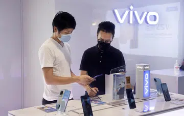 Vivo Concept Store in Bugis Junction, Singapore.