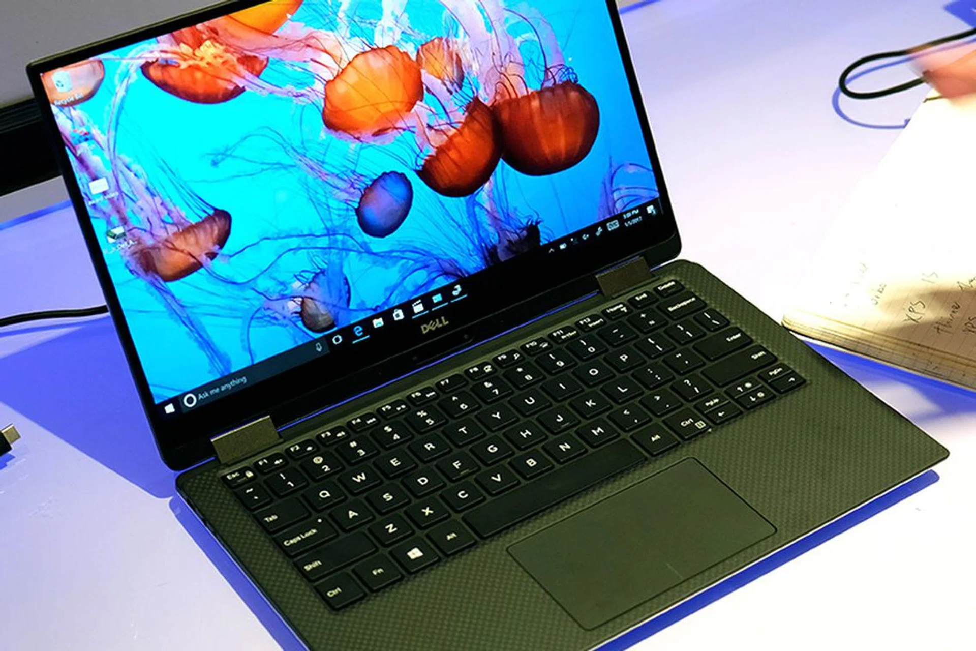 This is the new Dell XPS 13 2-in-1. Looks just like the regular XPS 13, doesn't it?
