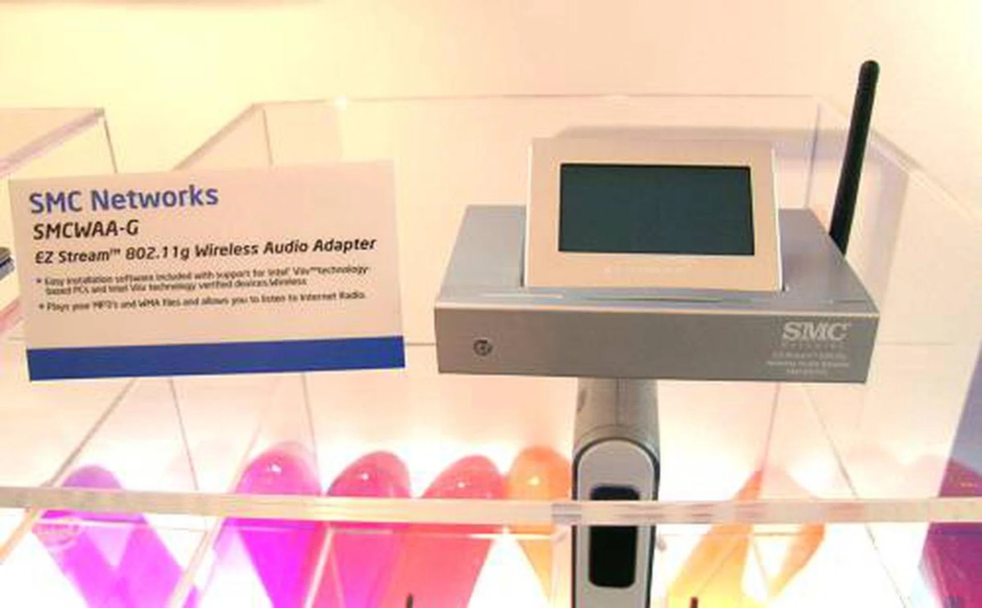 The SMCWAA-G EZ Stream WiFi audio adapter compatible with the wireless Viiv ecosystem.