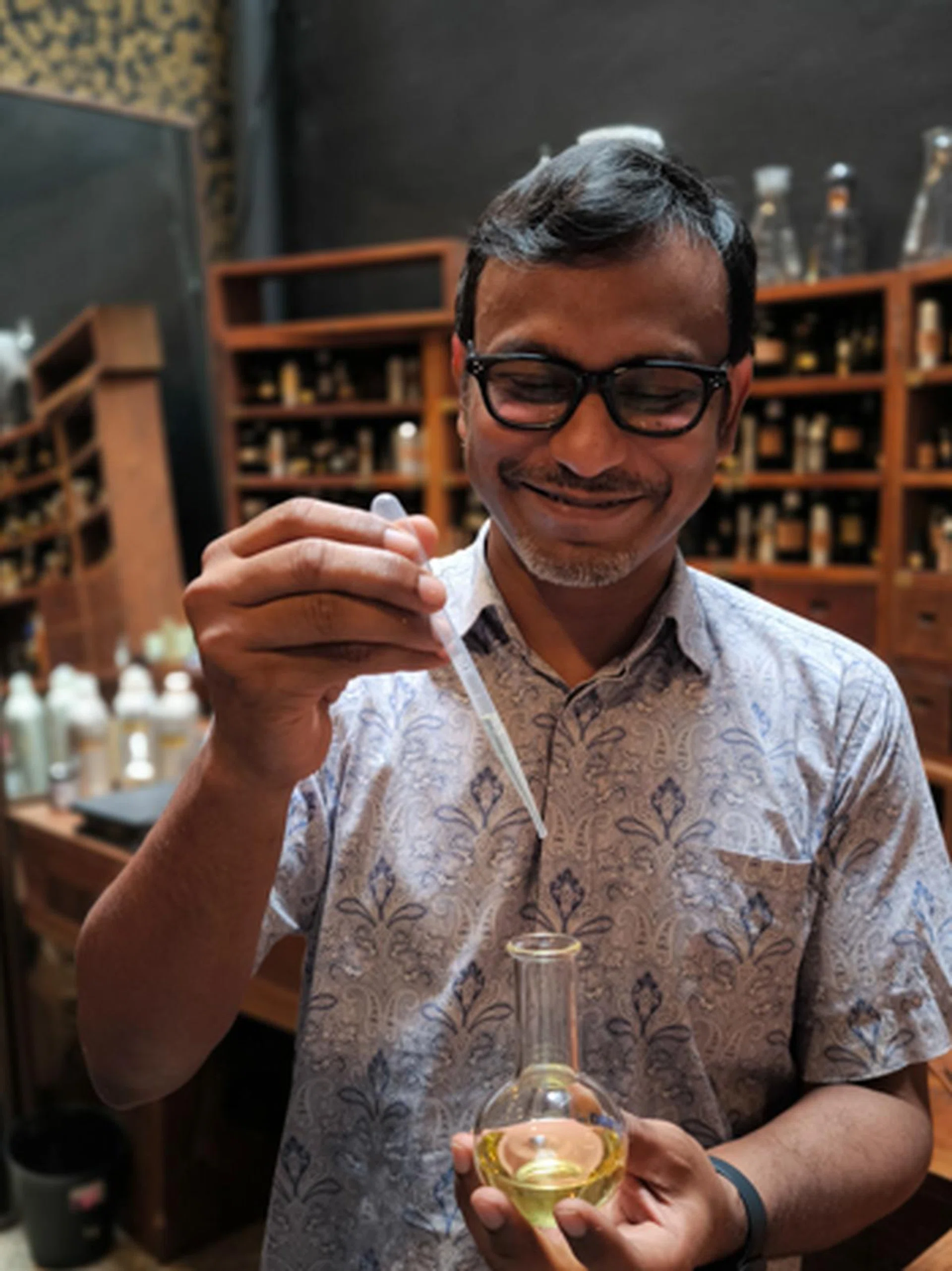 Portrait mode, 35mm Documentary setting.