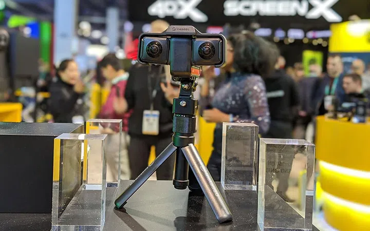 Insta360 One R