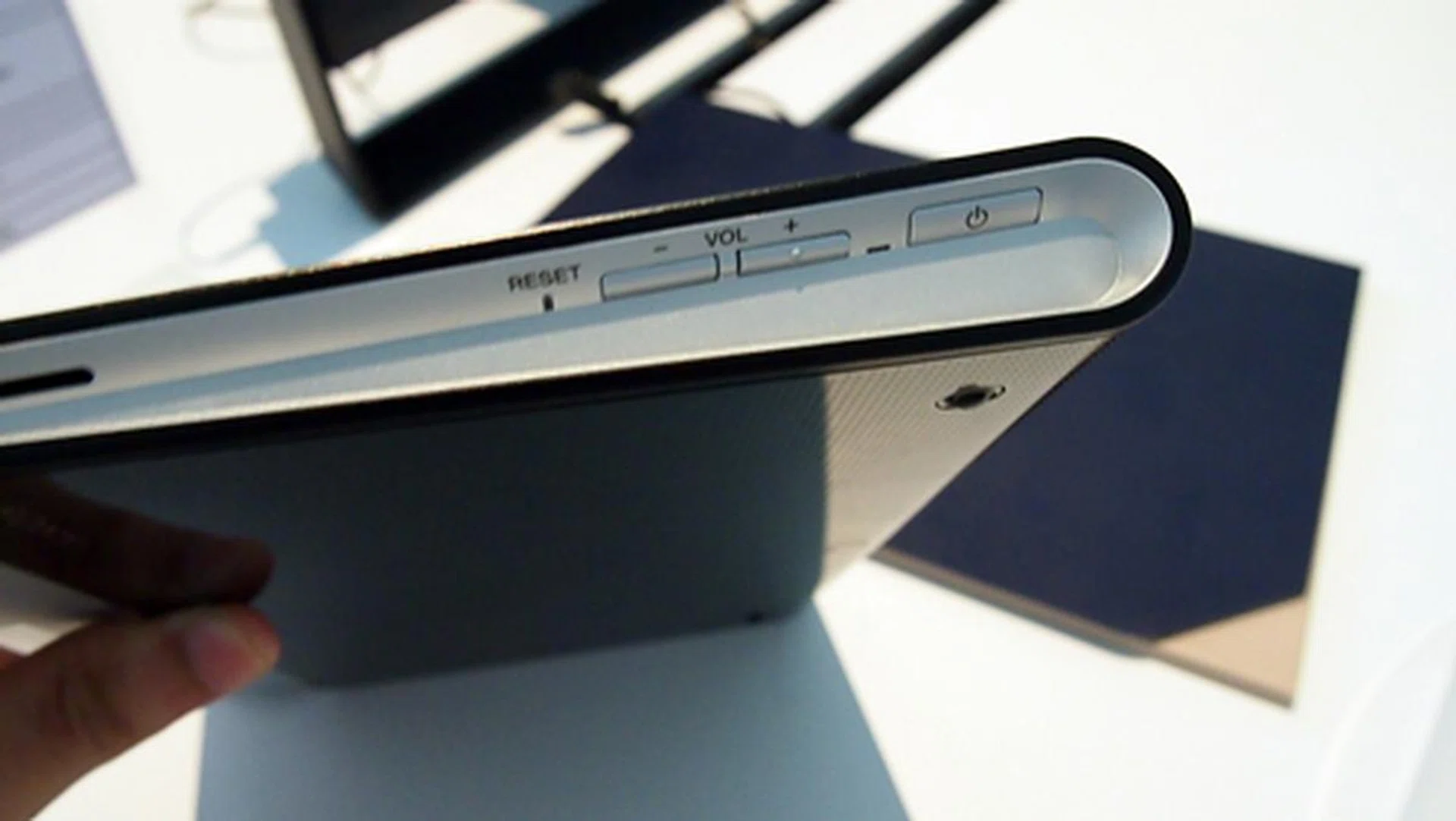 The Power button, volume controls and reset button are found on the right side of the device.