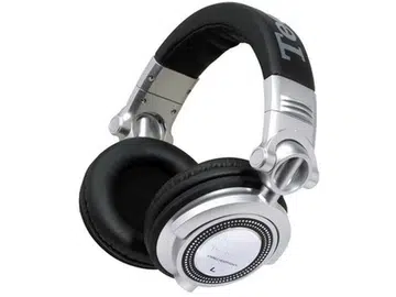 Technics RP-DH1250 Pro DJ Headphones<br>Image credit: Panasonic