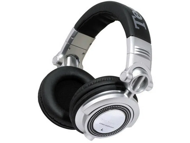 Technics RP-DH1250 Pro DJ Headphones<br>Image credit: Panasonic