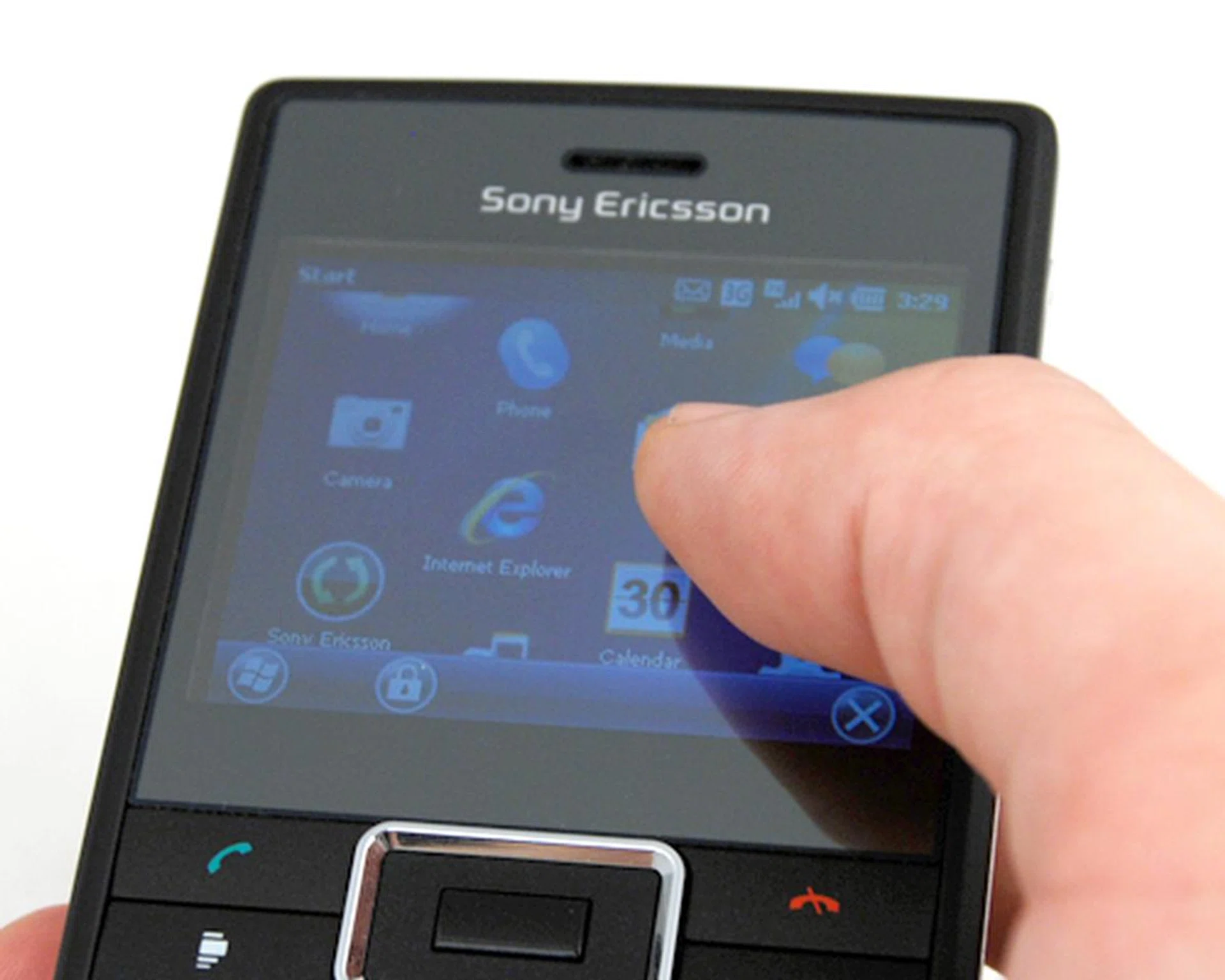 The touch screen was rarely utilized until we had to hit the Start button on the screen.