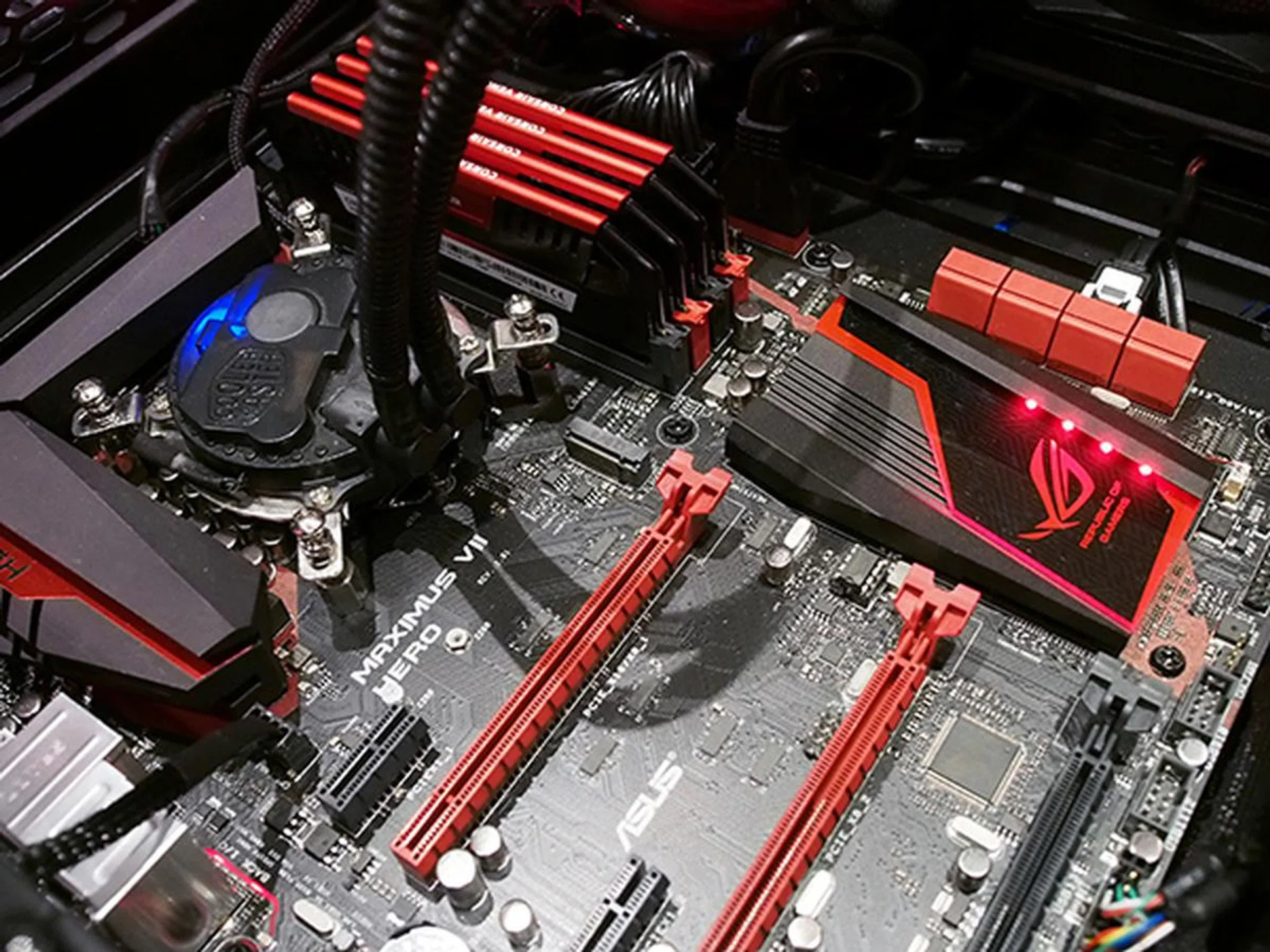 New LED light fixtures on the heatsink gives the Republic of Gamers logo a red glow, but only if you have a windowed chassis.