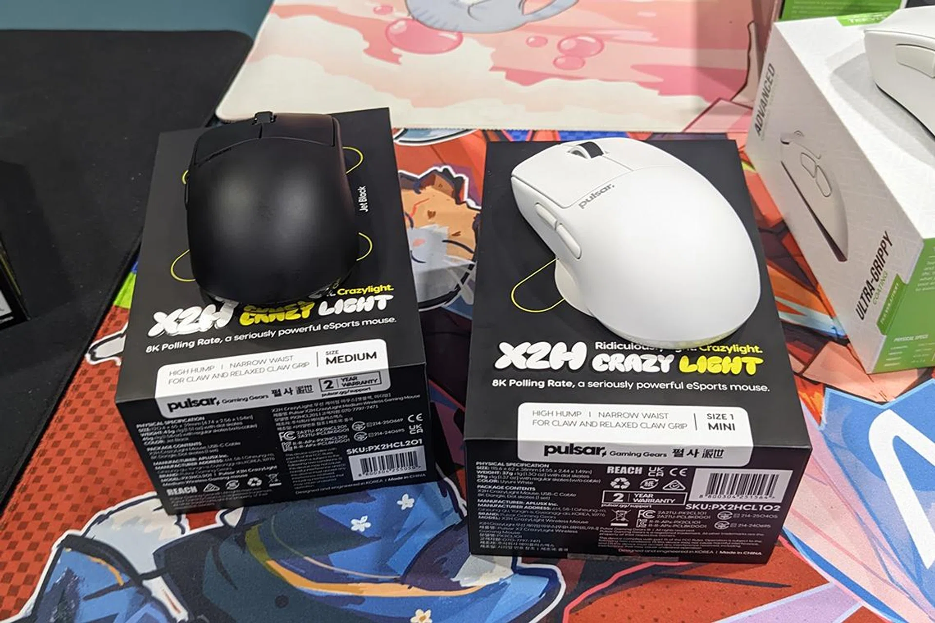 Both the Mini (37g) and Medium (43g) sizes of the Pulsar X2H CrazyLight go for S$139.