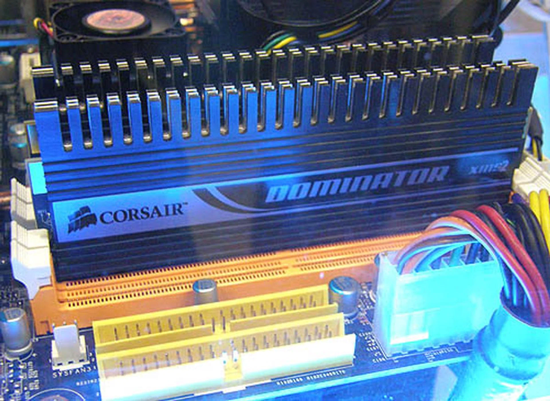  For the hardcore enthusiast, the Corsair Dominator series of high performance memory is available at the Corbell booth.  