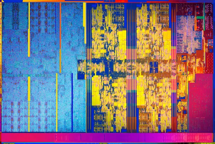 A die shot of the 8th-gen Intel Core U-series mobile processor. (Image source: Intel)
