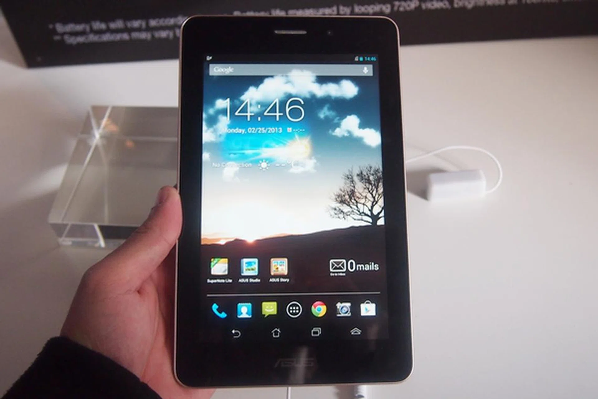 The ASUS Fonepad.