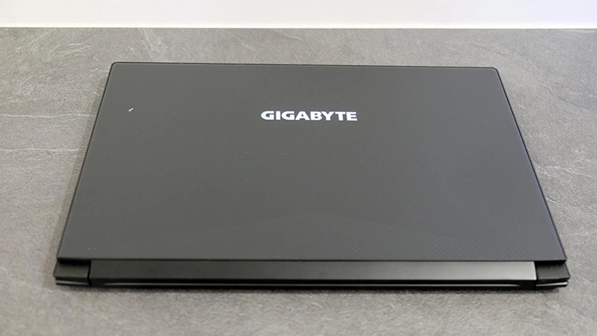 Gigabyte Aero 15X v8
