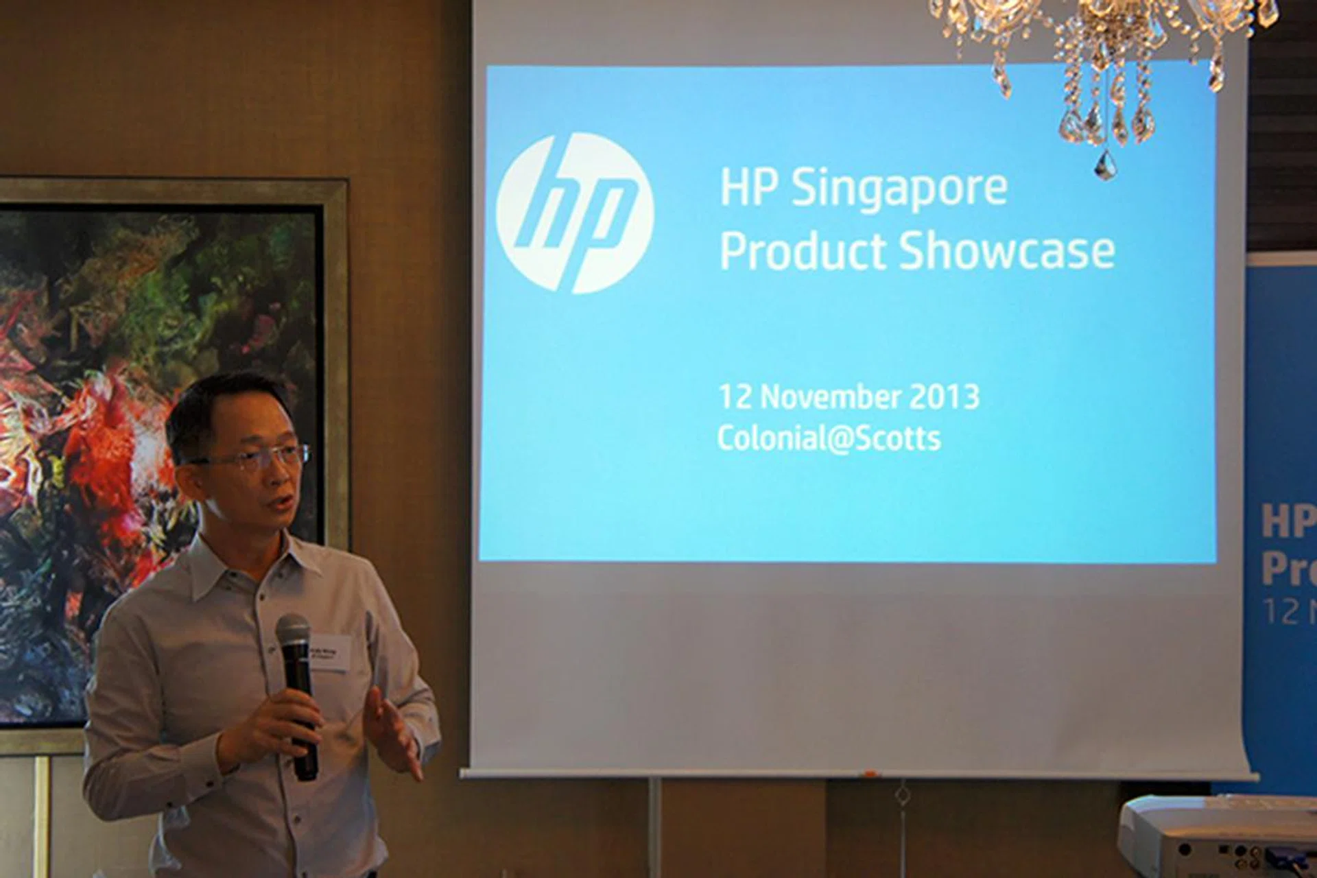 Andy Wong, Director Personal Systems Category, Printing and Personal Systems, addressing the attendees and sharing HP's new products.