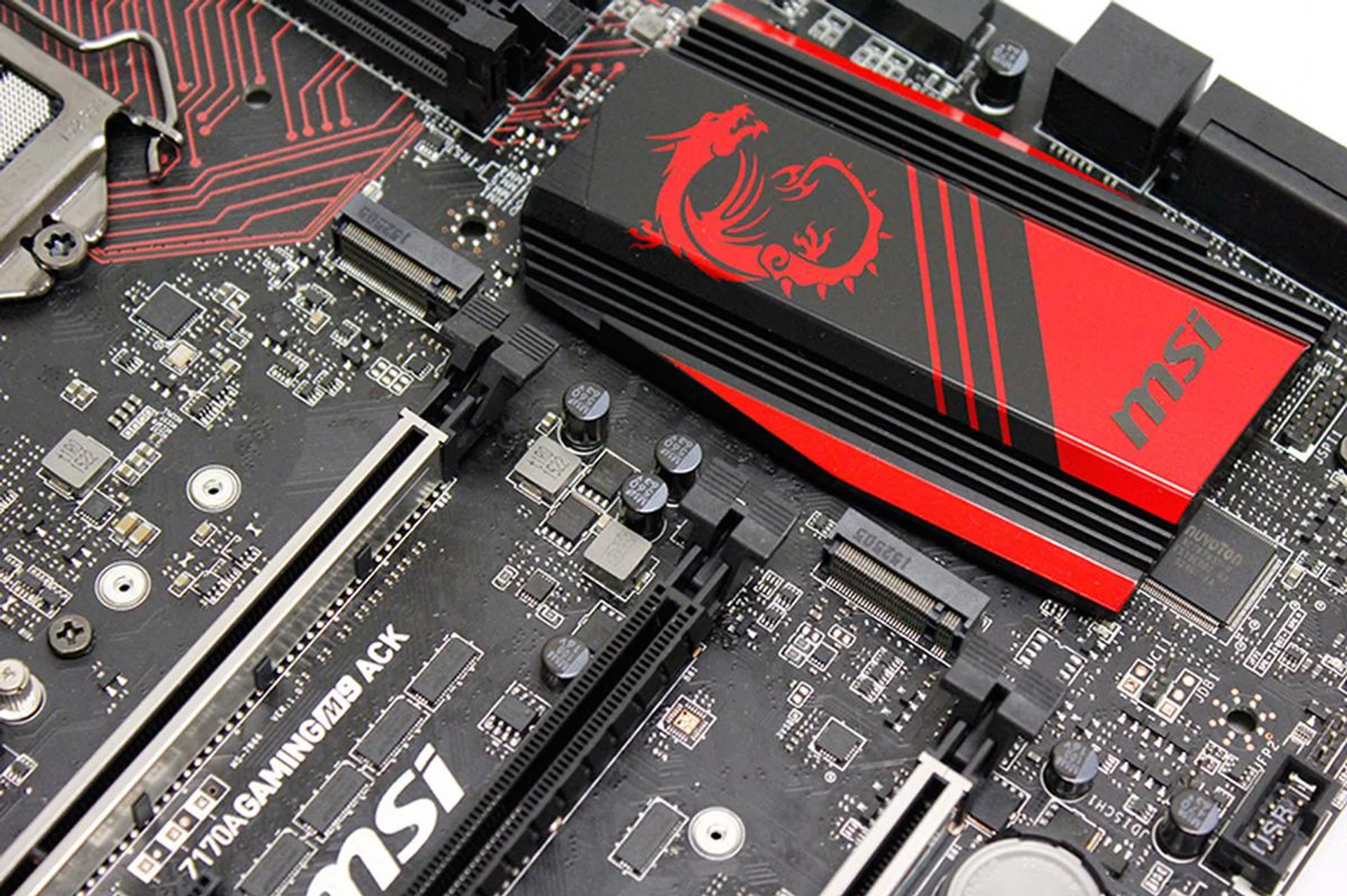 MSI Z170A Gaming M9 ACK M.2 sockets