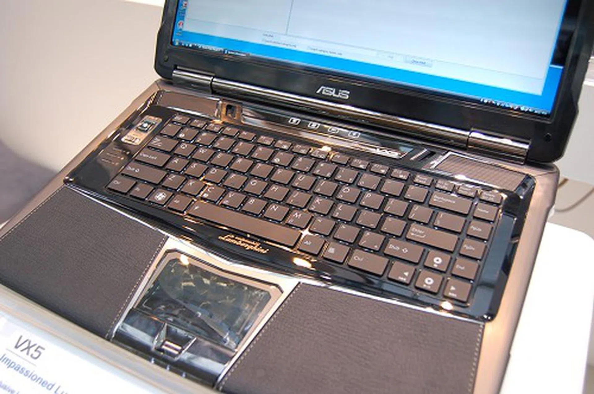  Here's a close-up of the notebook's keyboard and touchpad.  