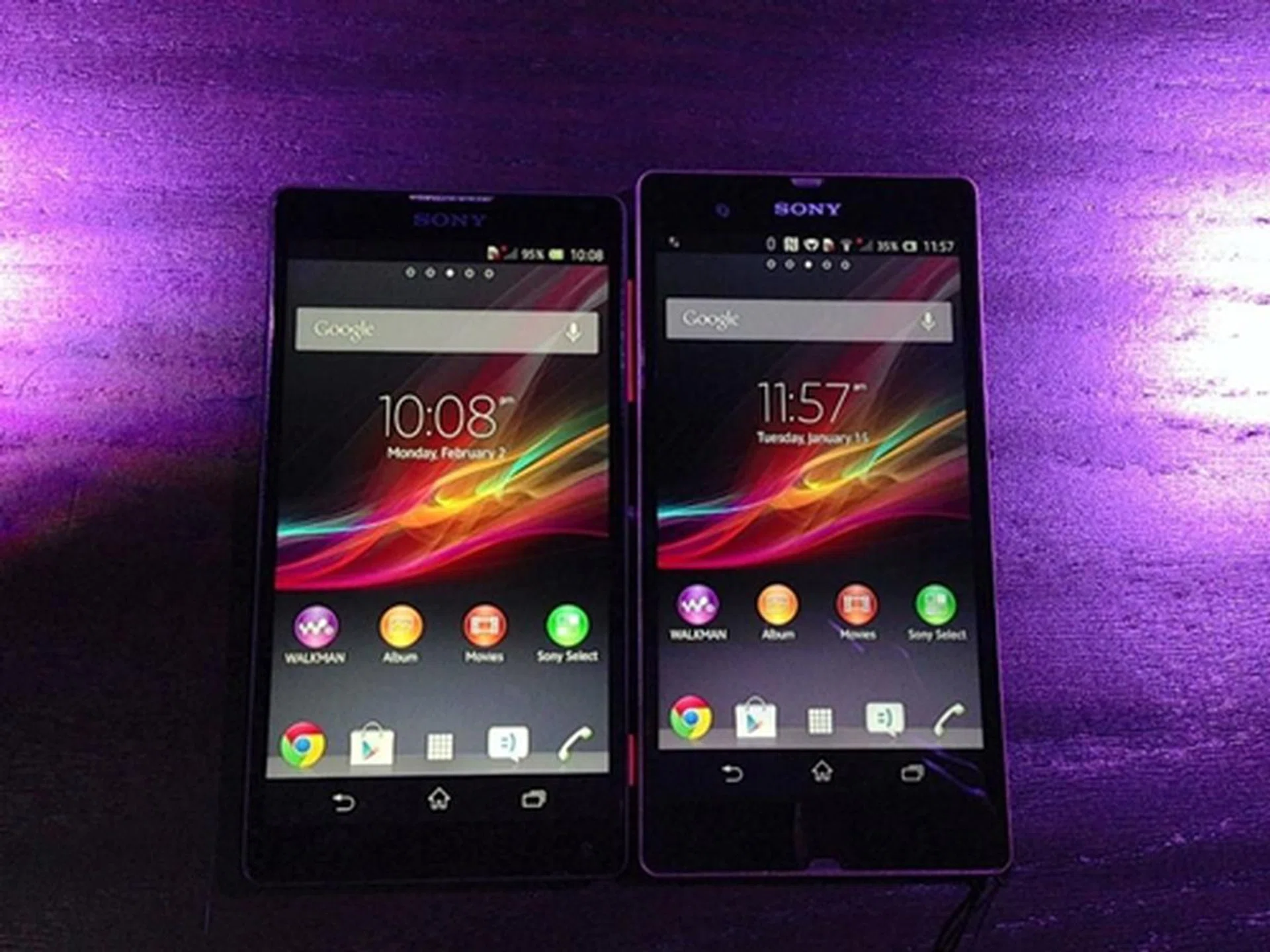 The Sony Xperia ZL (left) and Sony Xperia Z (right). Both devices are compatible with Singapore's 4G LTE network.