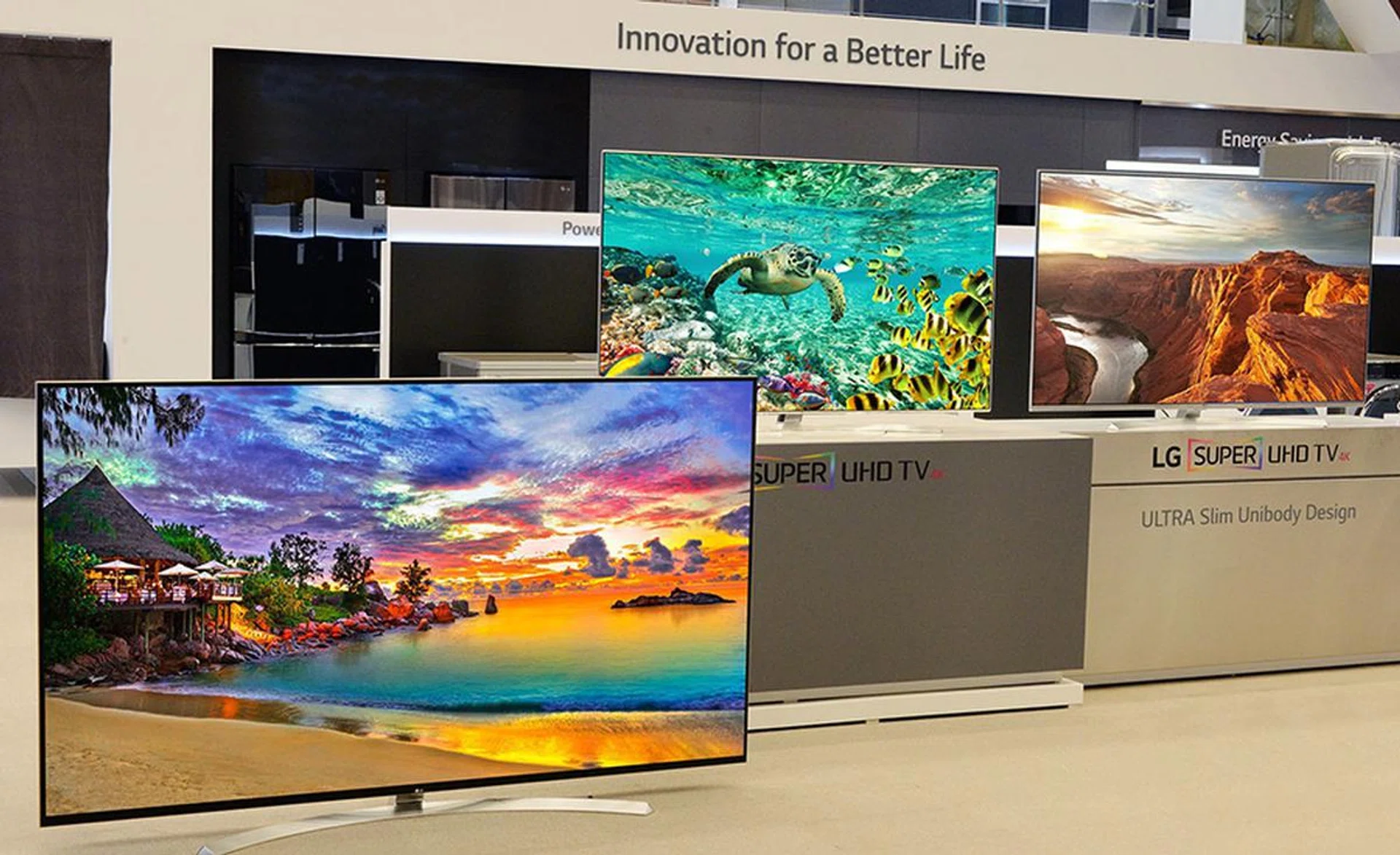 Leading LG's UHD LCD TVs' charge in 2016 are the UH9500/UH9550 and UH8500/UH8550 'Super UHD' TVs. (Image source: LG.)