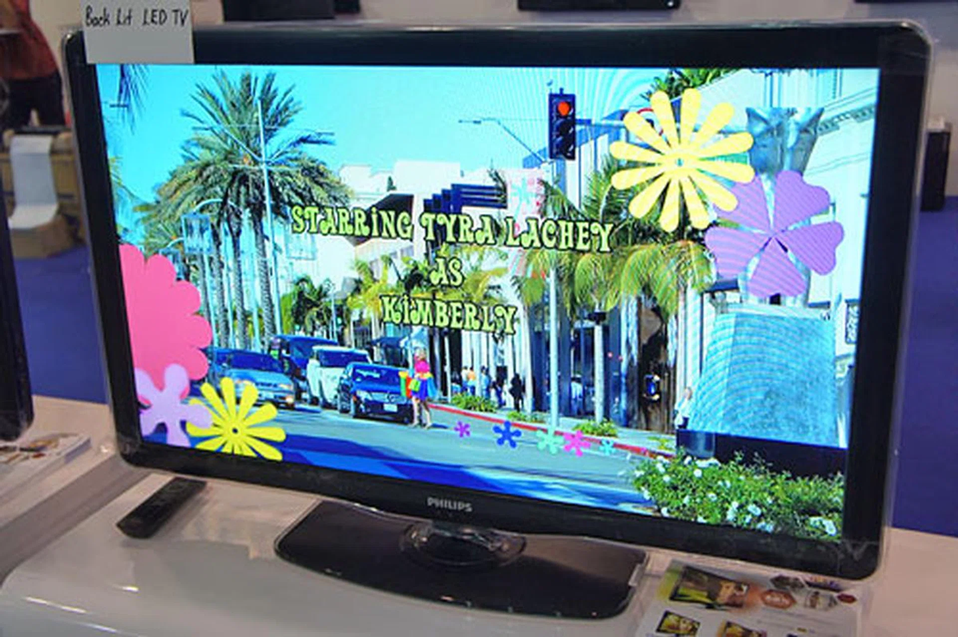 The Philips Series 5 Full HD LED TV (100Hz panel) is enjoying great discounts. The 40-incher is going for $899 (usual price is $1,999). The 46-incher is going at $1,999 (usual price is $2,299).