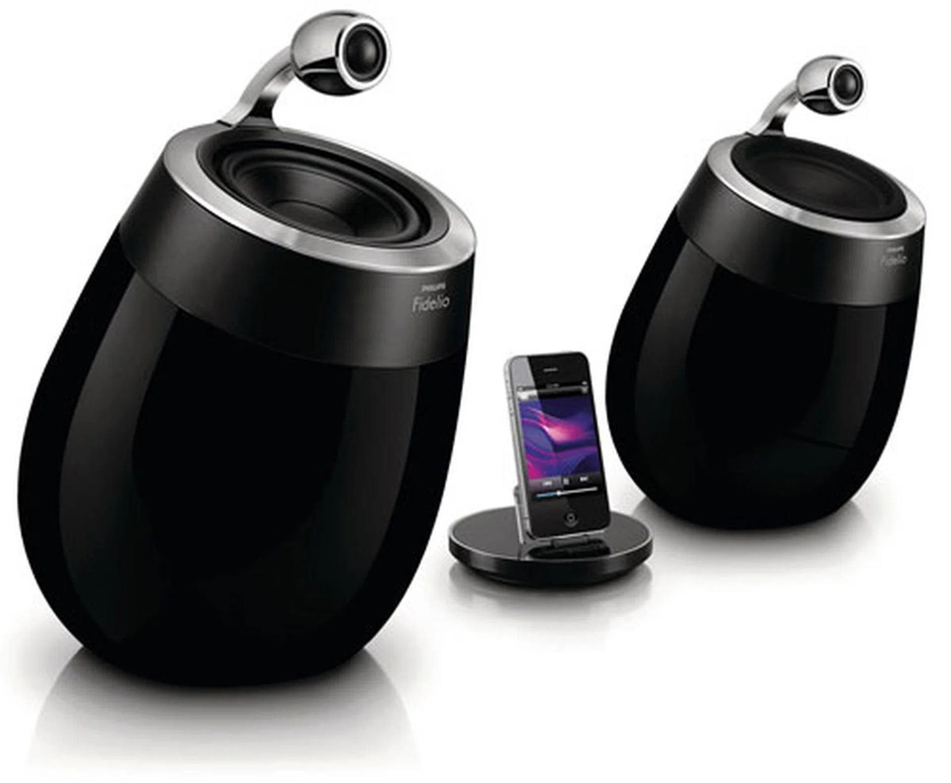 It might not fall into the same class as Lalique's exorbitant AeroSystem One iPod Tower (which costs 12,000 Euros), but Philips' DS9800W dock still comes with a rather hefty price tag for a pair of wireless speakers. Question: Is it worth its four-figure sum?  