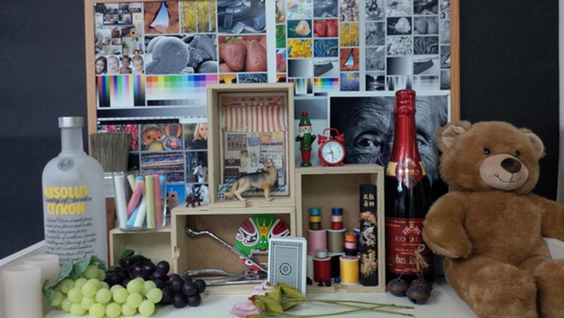 The rear camera delivers good images with plenty of details and low levels of noise. It is not far-fetched to say that the Z10 has the best camera on a BB device so far.