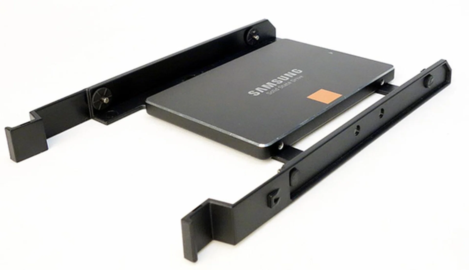 The drive adapter can also fit a 2.5-inch drive, but they would have to be secure in place using mounting screws.