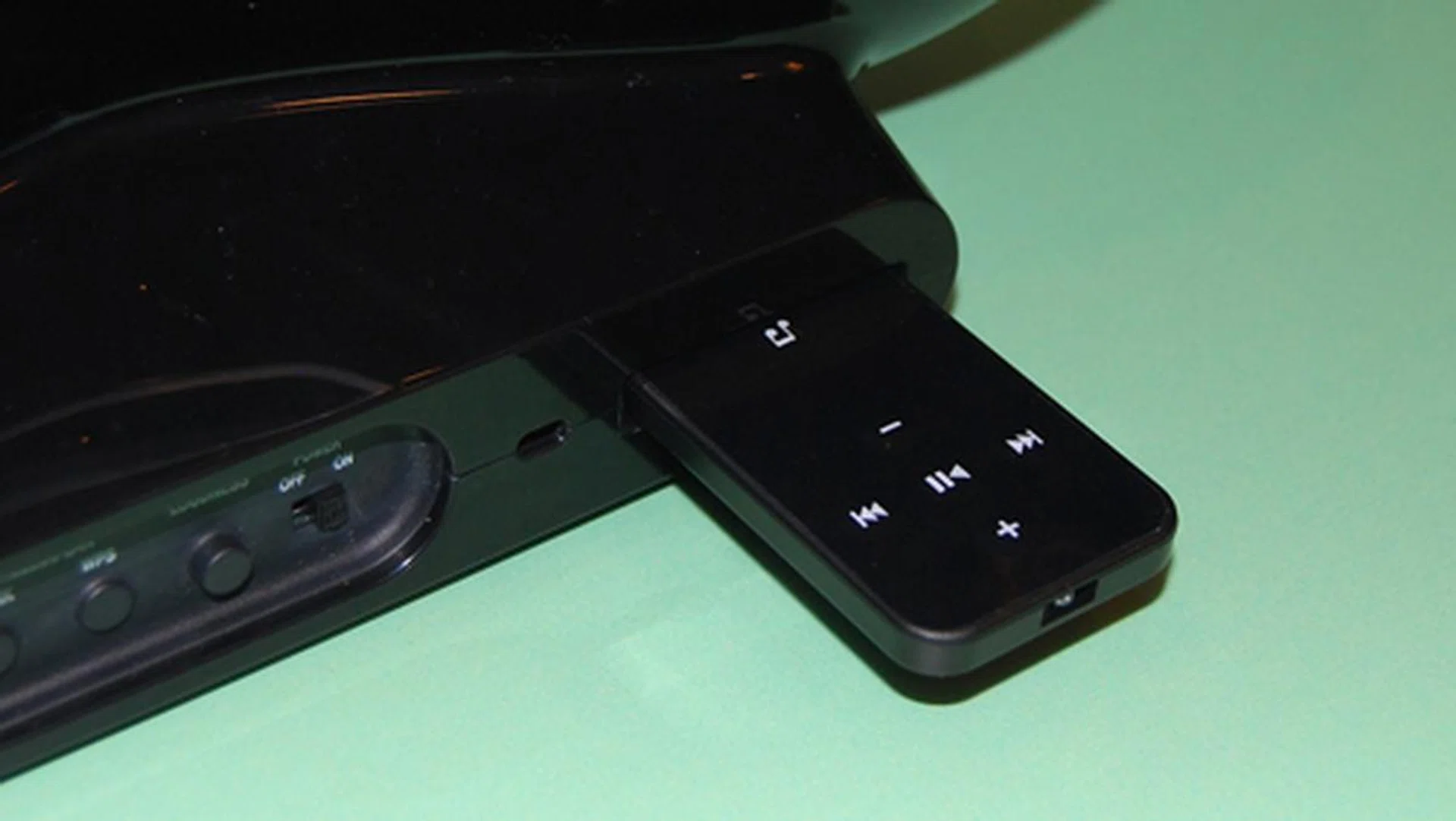 A small slot for stashing away the remote when not in use can also be found at the back of the base next to the ports.