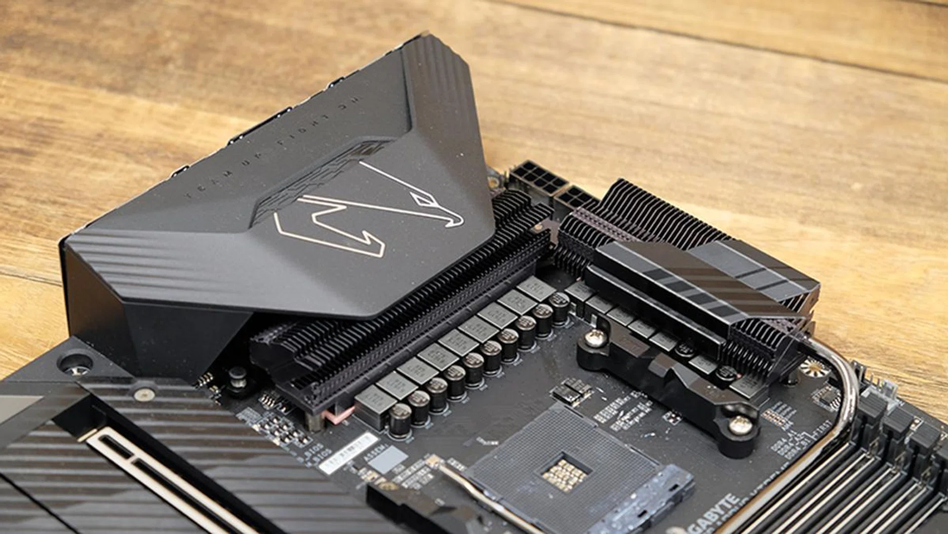 Gigabyte X570 Aorus Xtreme