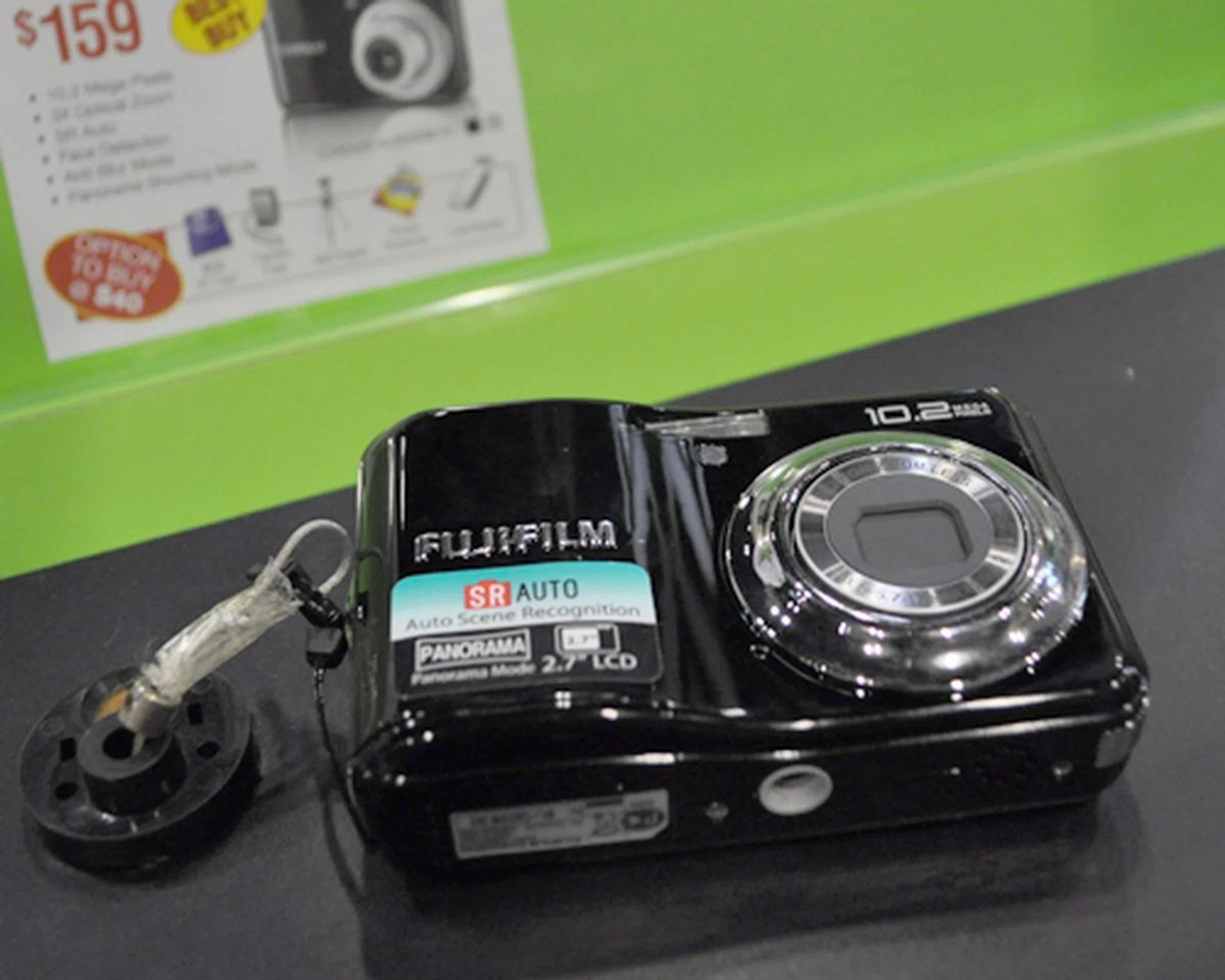 One of the cheapest compact cameras in this year's Comex is the Fujifilm A170. For a mere $159, you get a 10.1-megapixel compact with 3x optical zoom, face detection and anti-blur features. Not too shabby for an entry-level compact camera.