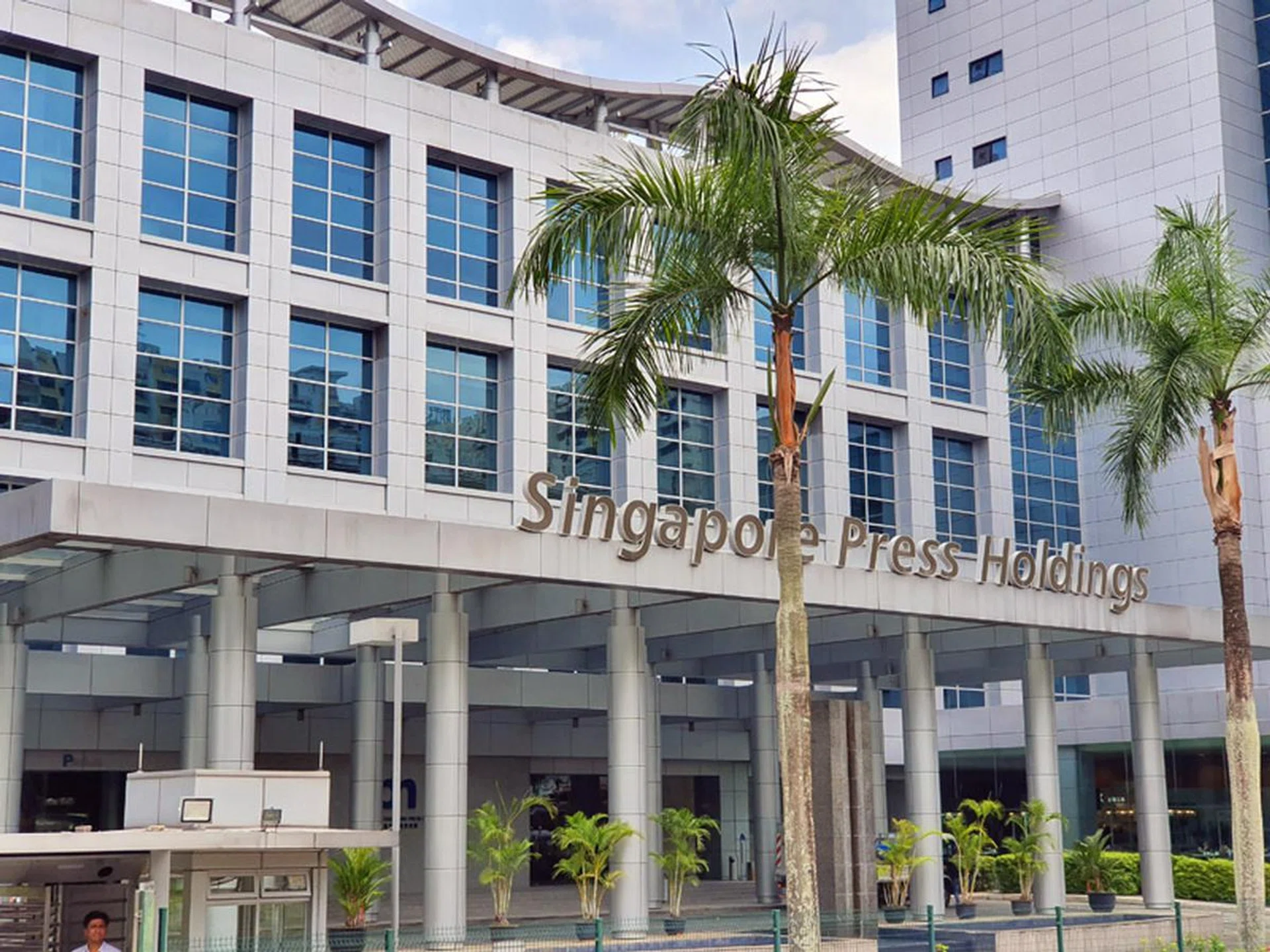 Telephoto (click for full-size image)