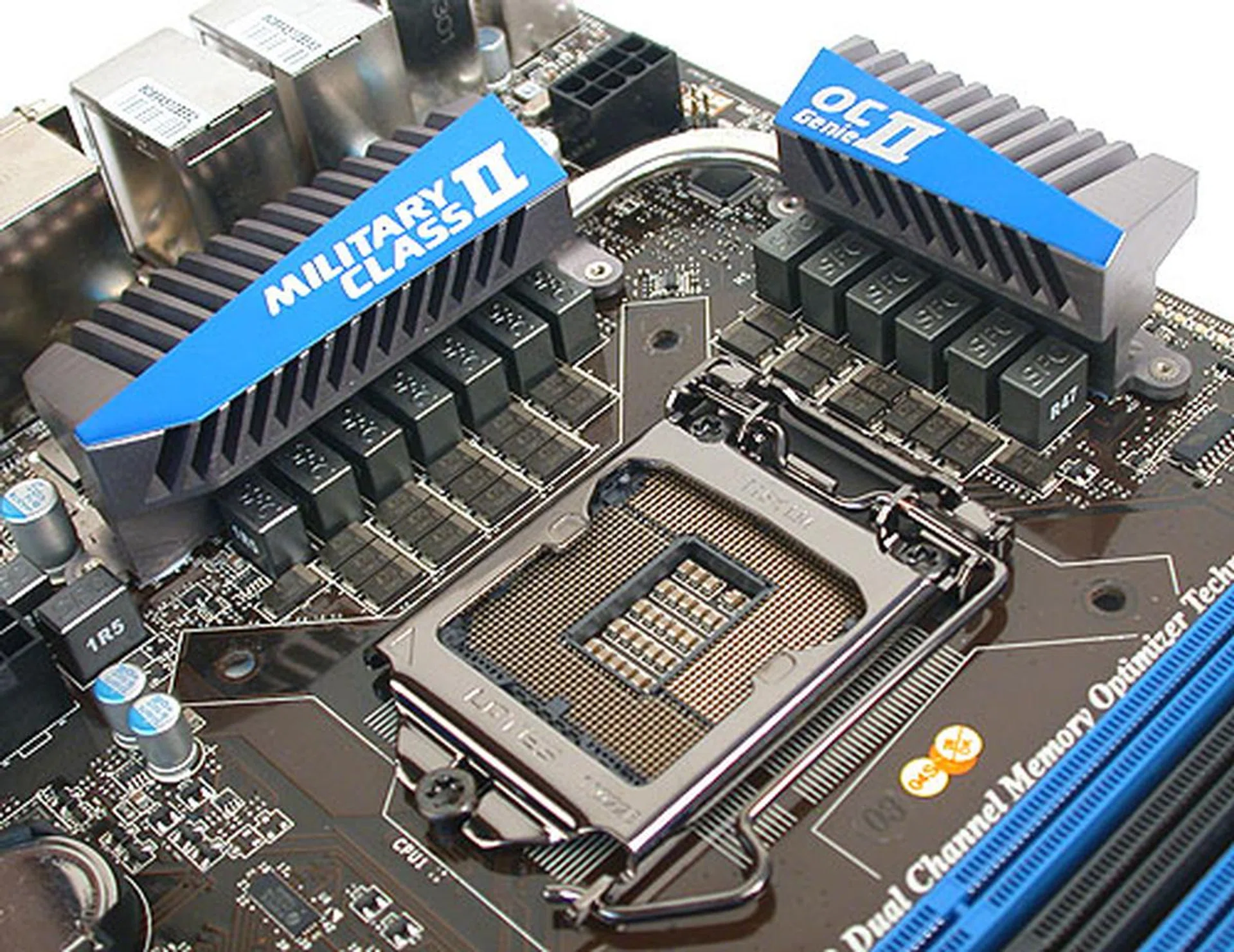 All those high-quality components are focused mainly at the CPU socket region, where power delivery to the processor is important to ensure stability and of course for the enthusiasts, overclocking headroom. 