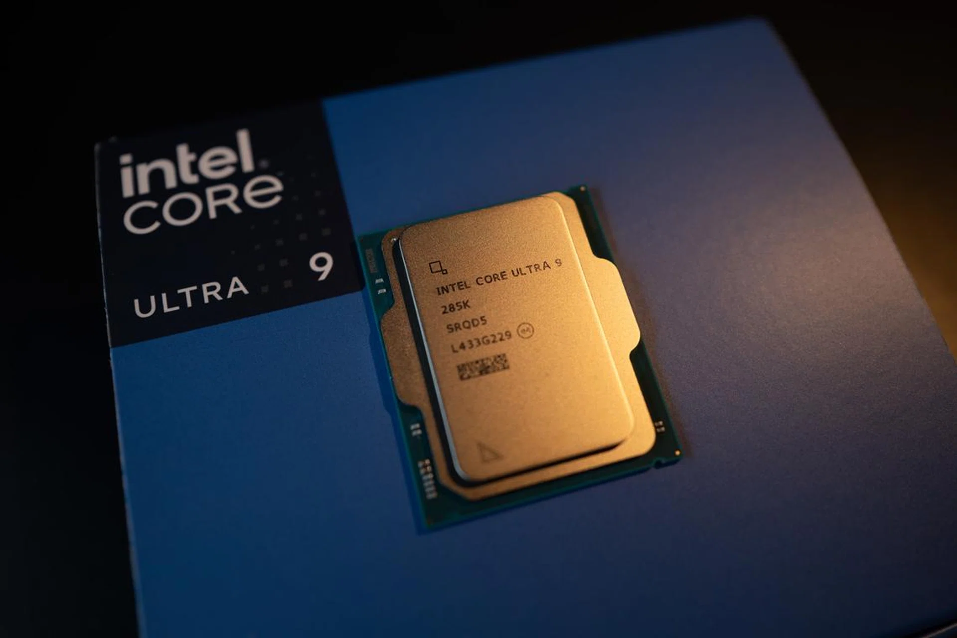 The Core Ultra 9 285K leads the new Arrow Lake processors. PHOTO: HWZ