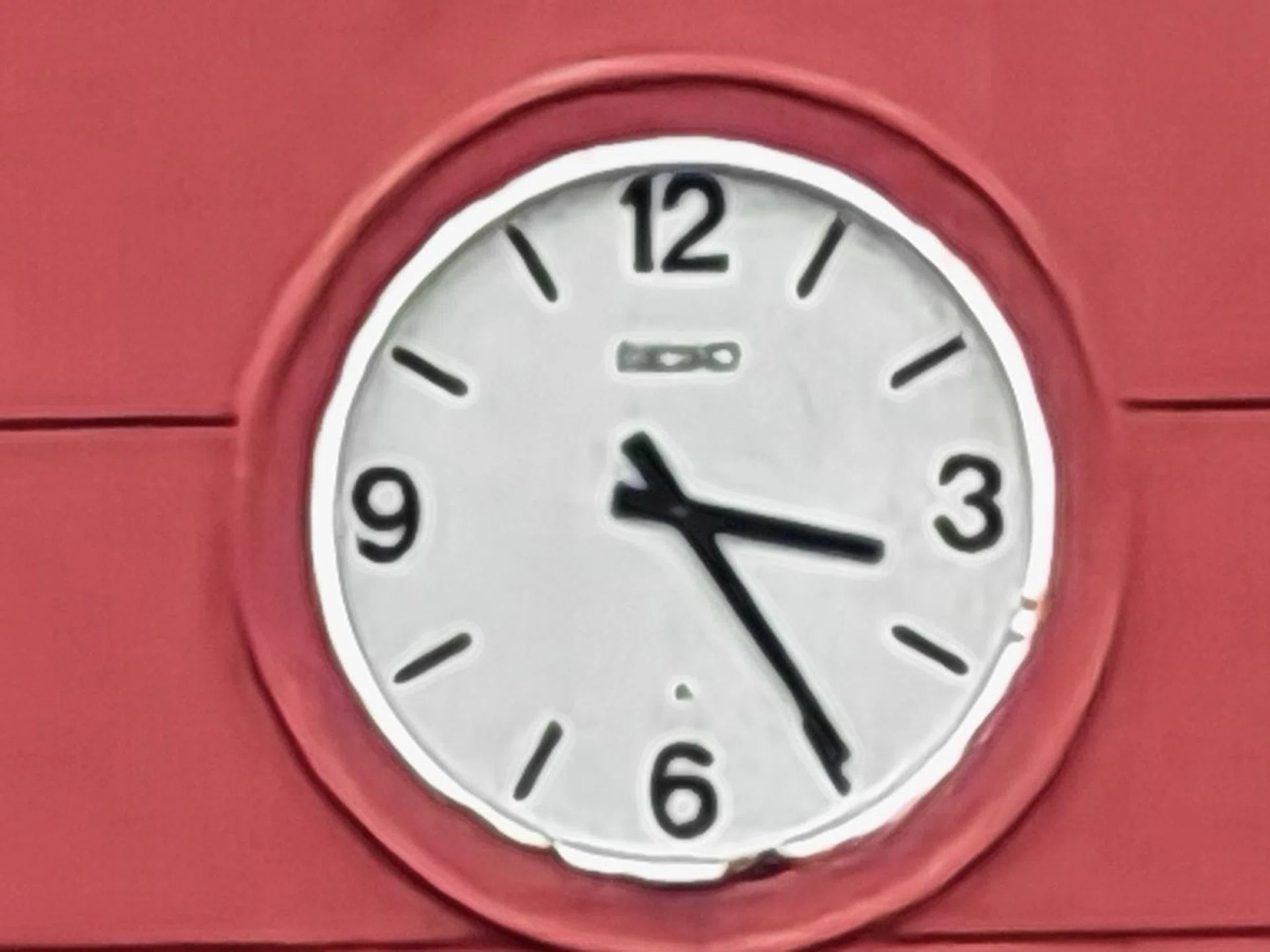 100x digital zoom. Photo: HWZ.