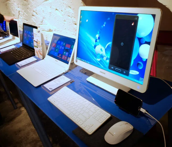 All of the products in the ATIV line are able to utilize Samsung Sidesync, which lets you view and control your phone over the desktop. 