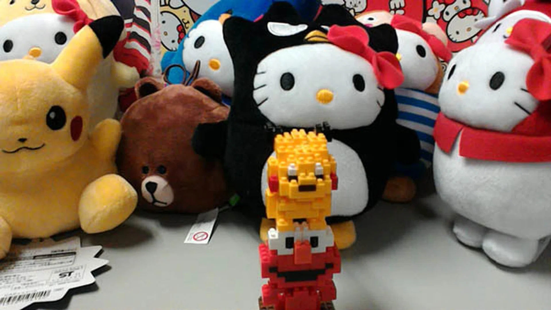 The quality of the photo is only about average even in normal lighting.