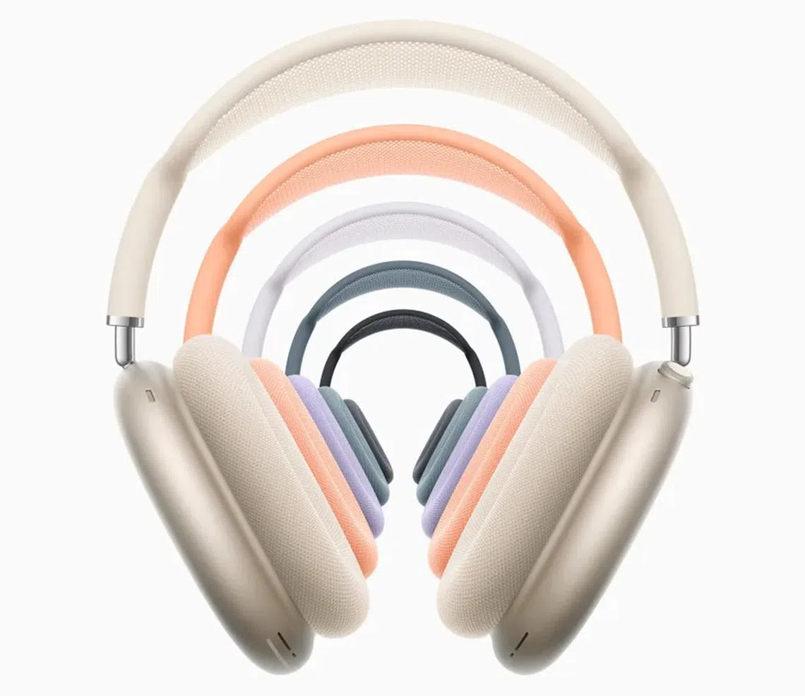 AirPods MAX USB-Cタイプ The AirPods Max with USB-C now supports lossless and ultra-low