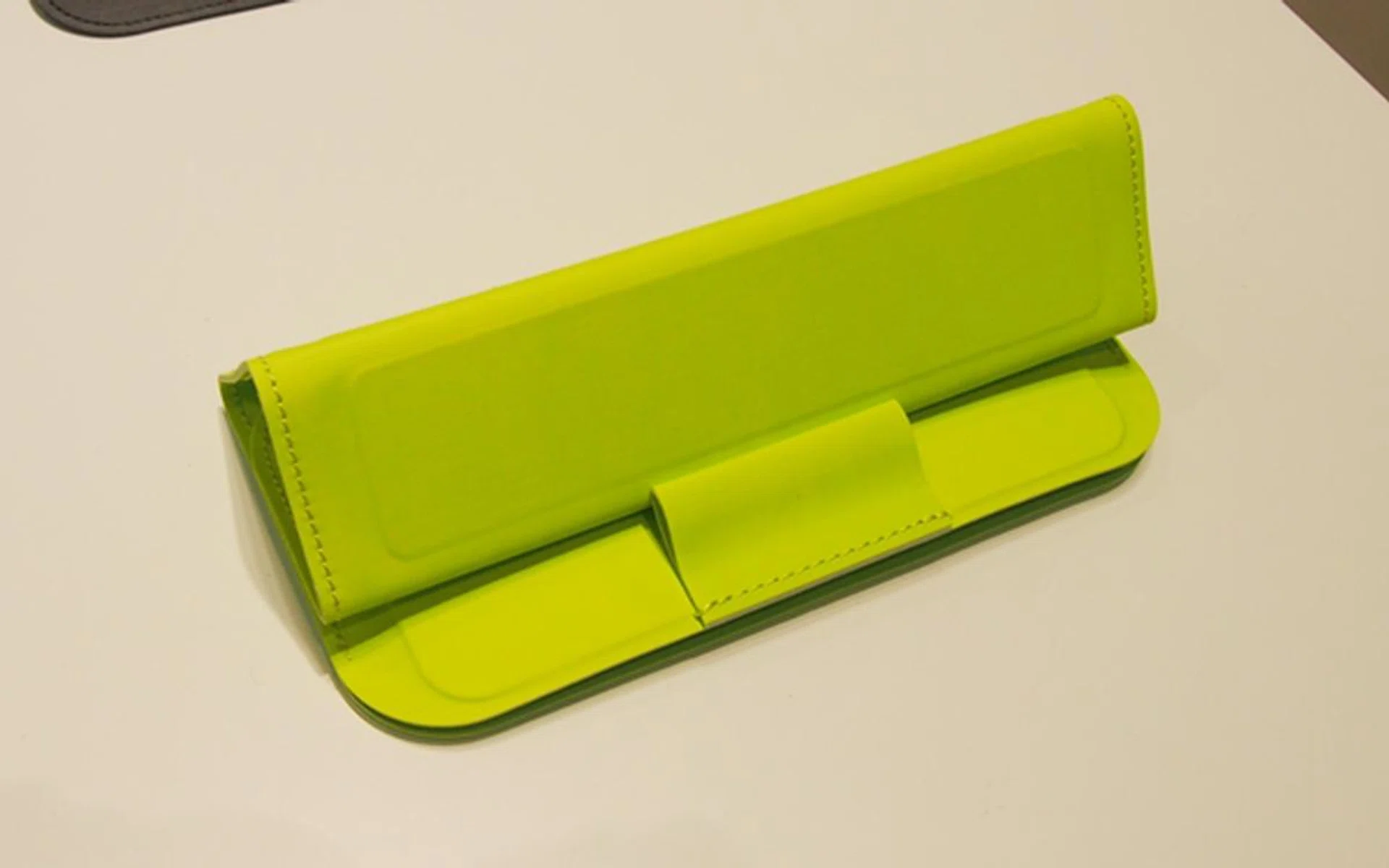 The case can be folded in another manner where it can support the Samsung Galaxy Note 8.0 in two positions: landscape and portrait.