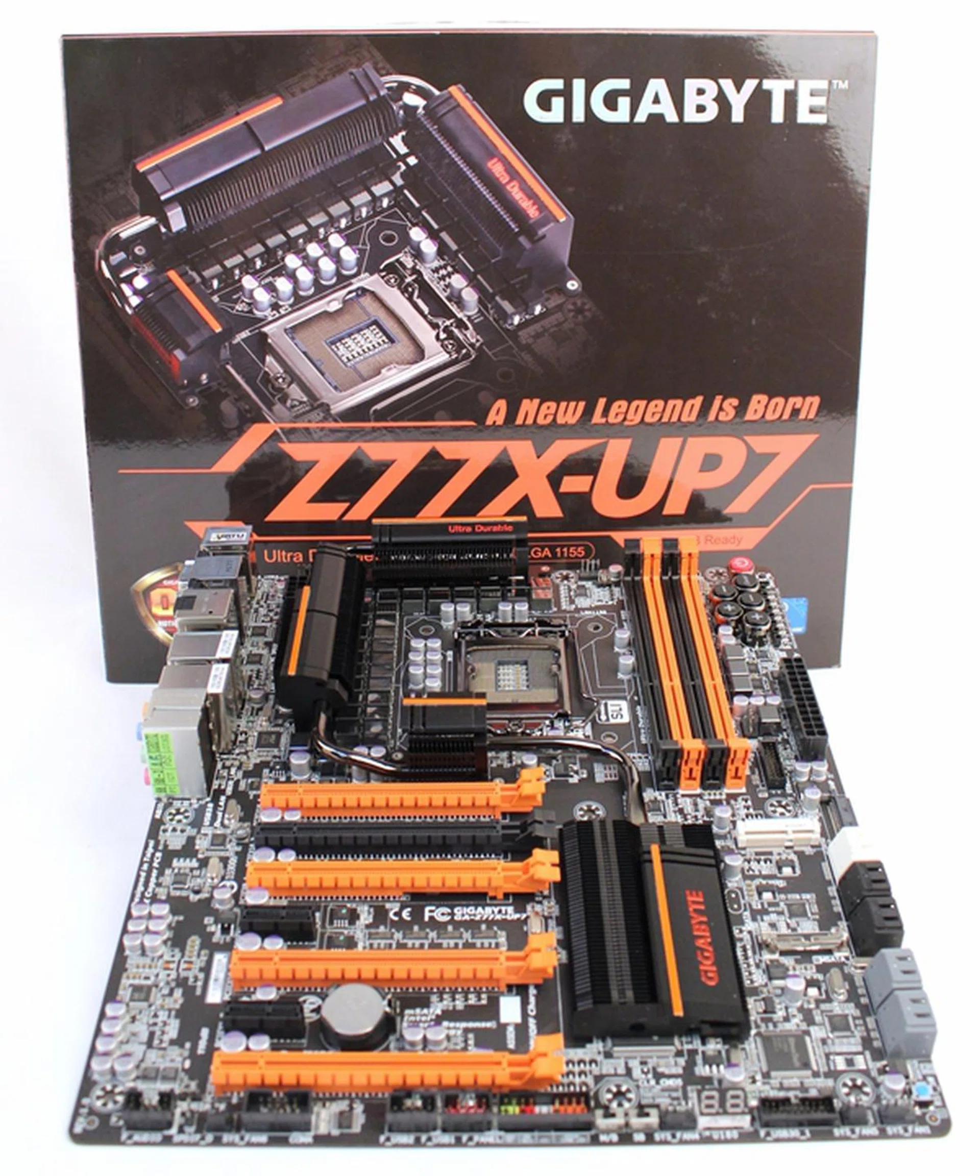 The Gigabyte GA-Z77X-UP7 is a board that is built for overclocking as well as gaming in a multi-GPU setup. From its  32+3+2 power phase design in tandem with Ultra Durable 6 components, this board is happy to be pushed to its limits by overclockers. In the hands of gamers who relish in multi-GPU configurations, the board offers up to 32 lanes of PCIe connectivity across its four PEG slots for graphics horsepower scalability.
