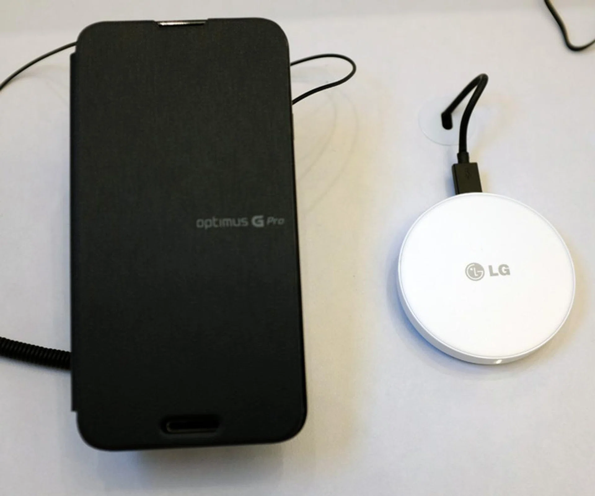 The G Pro wireless charger is also available in Black.
