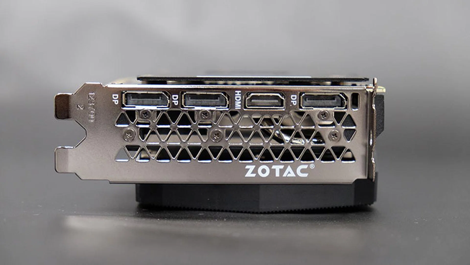 Zotac Gaming GeForce RTX 2080 Super Triple Fan