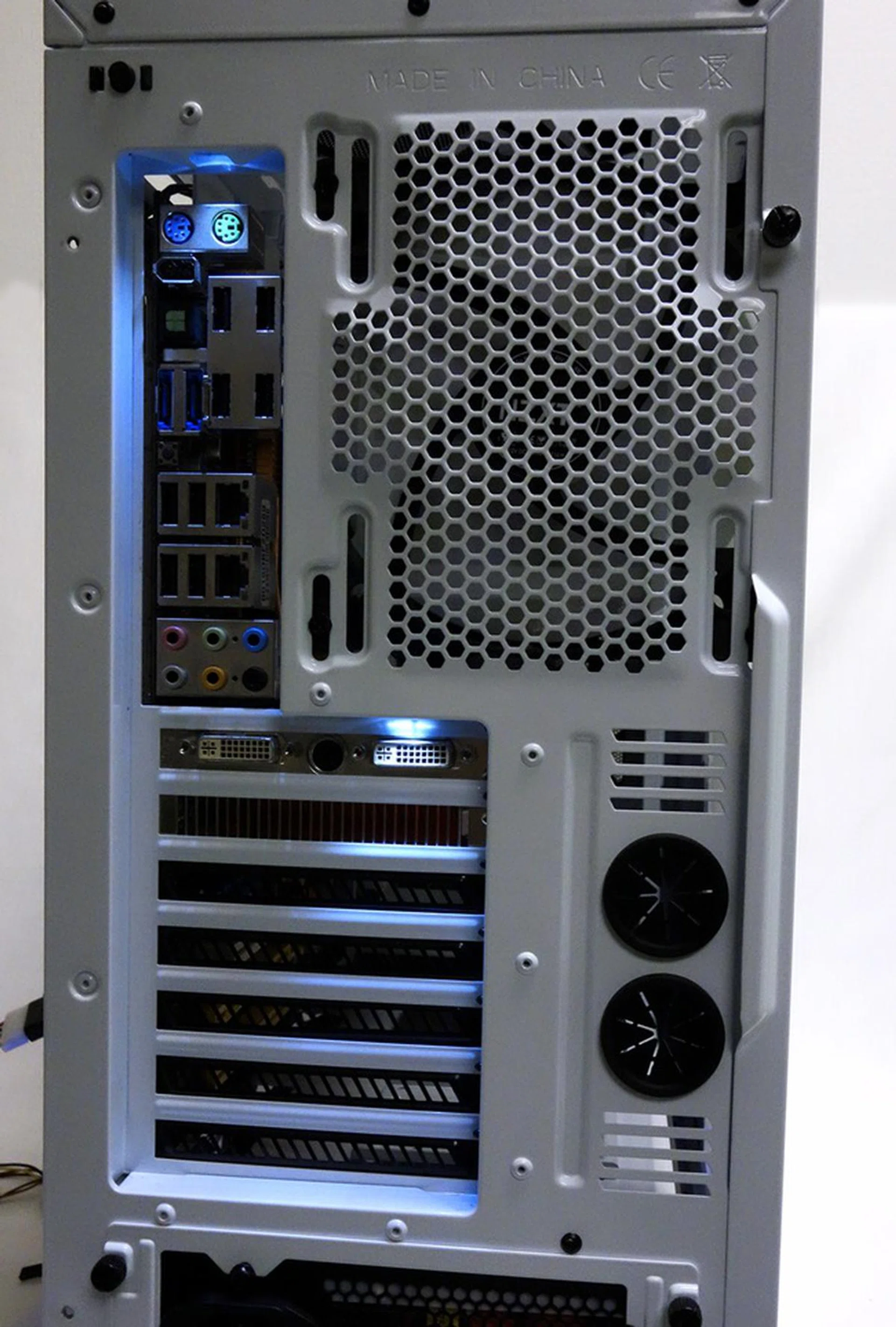 The rear LEDs provide off-white illumination and the rear button allows the user to turn them on or off.