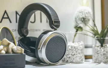 Hifiman HE400se (Image source: Hifiman)