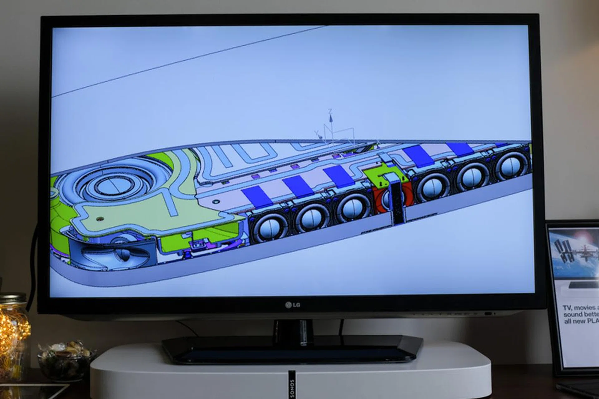 A new driver design helps the Playbase produce larger sound than you would expect.