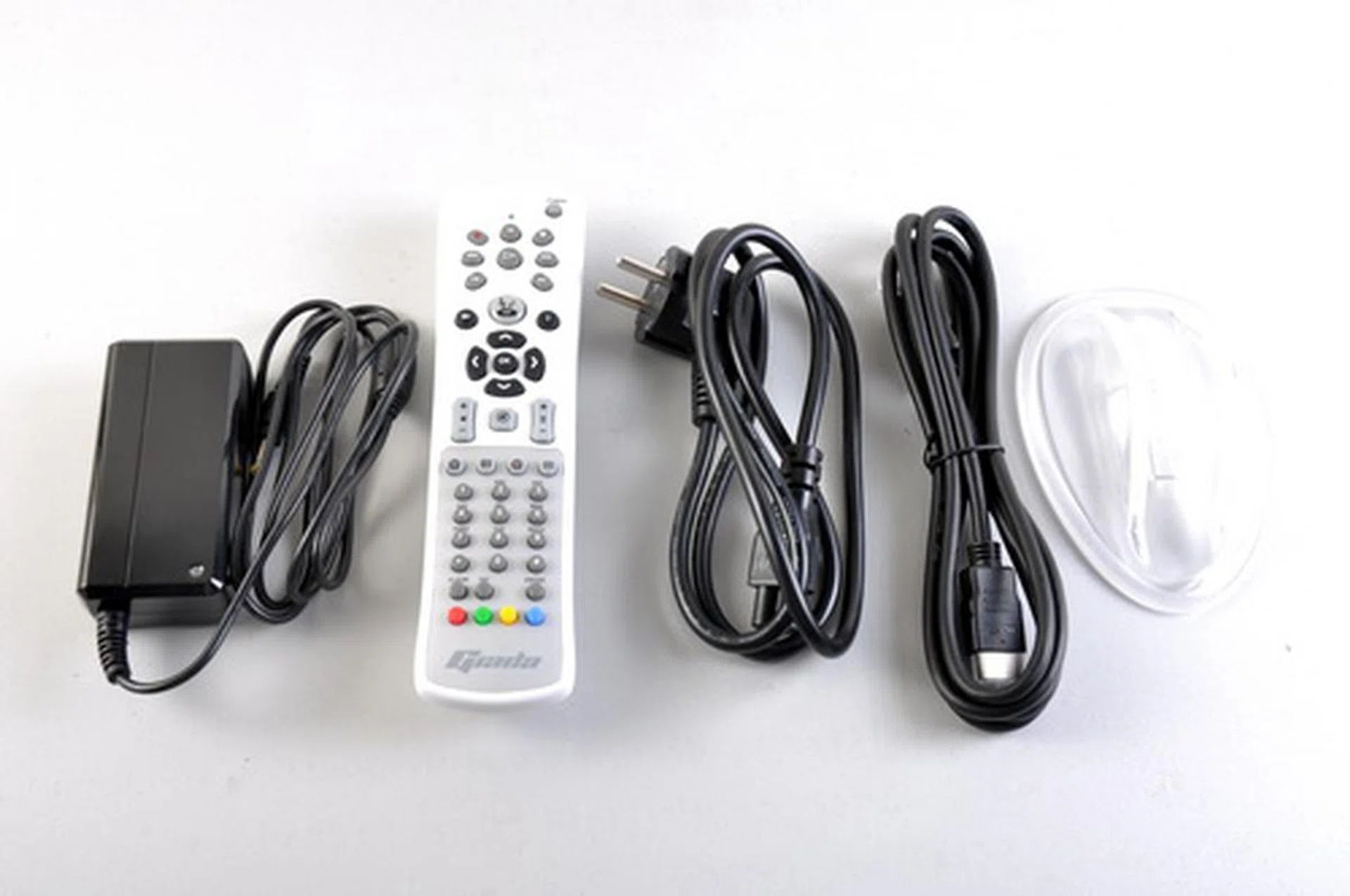 Besides the standard manual, driver disc, and power adapter, the i51 is also bundled with a remote control to aid its deployment as a home media gateway/server or simply as a HTPC