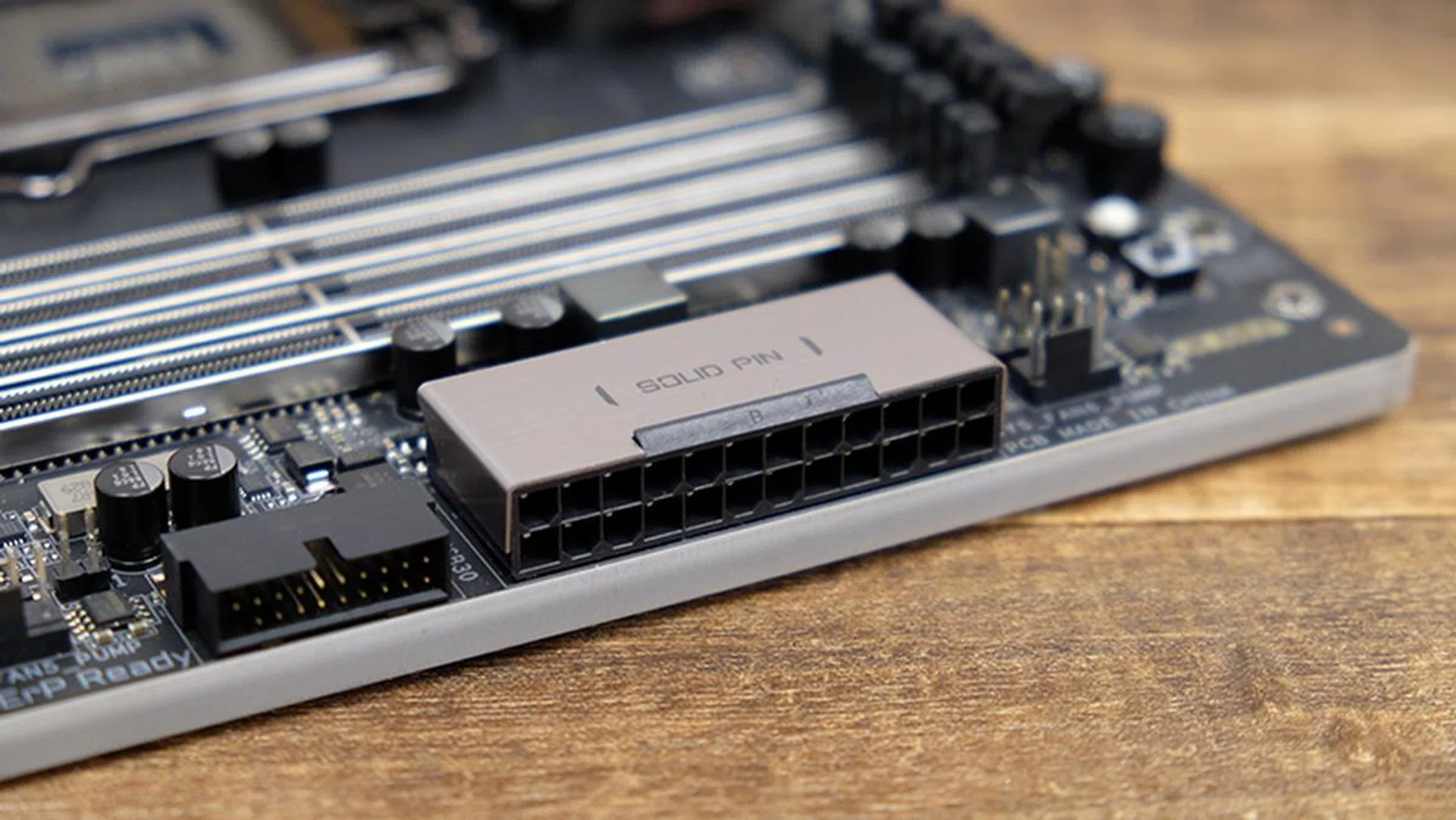 Gigabyte Z390 Aorus Xtreme